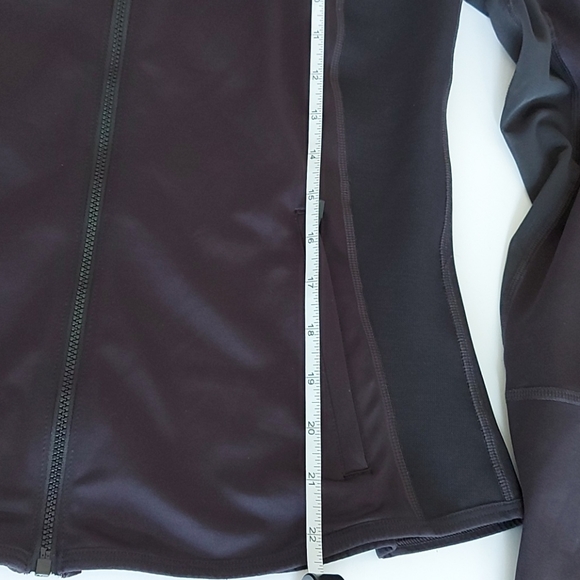 Puma Black Jacket & Grey Workout Bra Sz Med - Picture 8 of 14